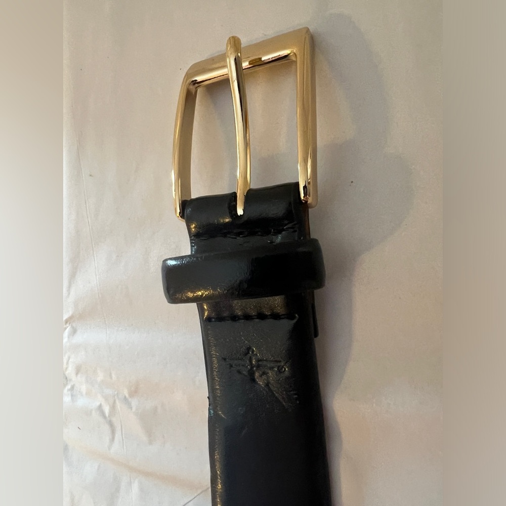 Dockers Belt. Size 42.
